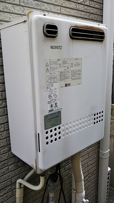 兵庫県神戸市垂水区 Y様 ノーリツ給湯器 GT-1660SAWX BL 16号オート追焚付給湯器 交換工事 交換前