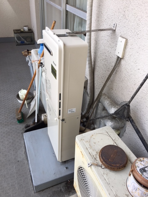 神戸市中央区 Ｈ様 リンナイ給湯器 RUX-A1616W-E 16号オートストップ給湯専用給湯器 交換工事 交換後