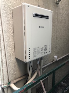 東京都足立区 F様 ノーリツ給湯器 GT-1660AWX BL 16号フルオート追焚付給湯器 交換工事 交換後