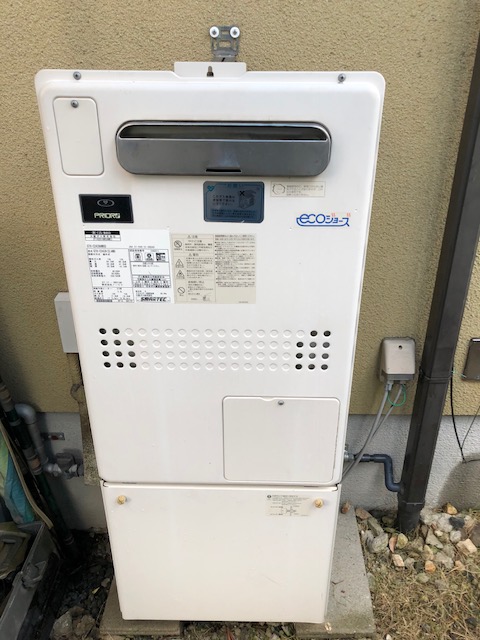 京都府 Ｕ様 ノーリツエコジョーズ GTH-C2450AW3H-1 BL 24号スタンダード（フルオート）給湯暖房給湯器 交換工事 交換前