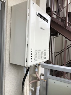 東京都江戸川区 Ｆ様 ノーリツ給湯器 GT-1660SAWX-1 BL 16号オート追焚付給湯器 交換工事 交換後