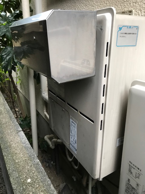 大阪府高槻市 H様 リンナイエコジョーズ RVD-E2005SAW2-1(A）20号オート給湯暖房給湯器 交換工事 交換前