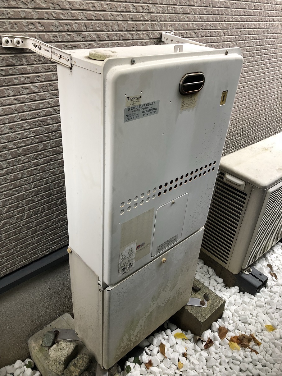 東京都町田市 C様 ノーリツ GH-1210W6H BL ガス温水暖房専用熱源機 交換工事 交換前