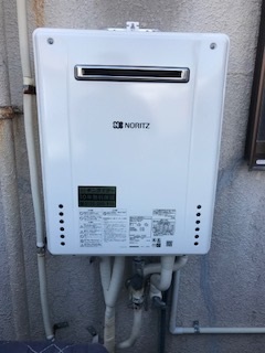 大阪府寝屋川市 M様 ノーリツ給湯器 GT-1660SAWX-1 BL 16号オート追焚付給湯器 交換工事 交換後