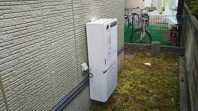 兵庫県姫路市 M様 ノーリツ給湯器 GT-2460SAWX-1 BL 24号オート追焚付給湯器 【ＬＰＧ】交換工事 交換前