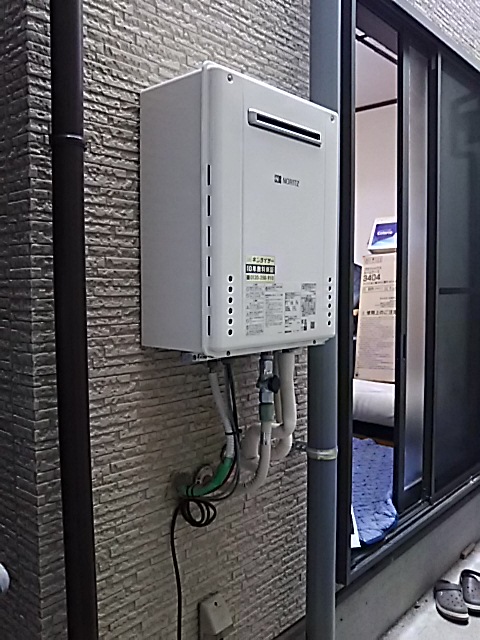 大阪府大阪市東住吉区 E様 ノーリツ給湯器 GT-2460SAWX-1 BL 24号オート追焚付給湯器 交換工事 交換後