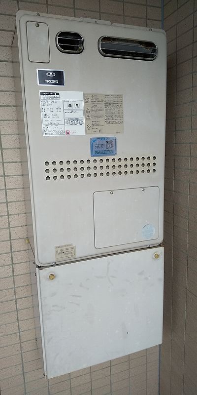 大阪府茨木市 A様 ノーリツエコジョーズ GTH-C2450AW3H-1 BL 24号スタンダード（フルオート）給湯暖房給湯器 交換工事 交換前