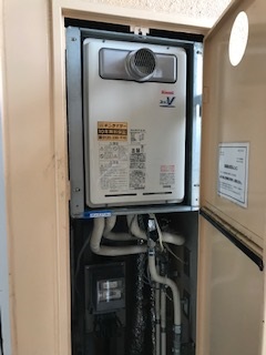 京都府宇治市 I様 リンナイ給湯器 RUJ-V2011T-80(A) 20号高温水供給式給湯器 交換工事 交換後