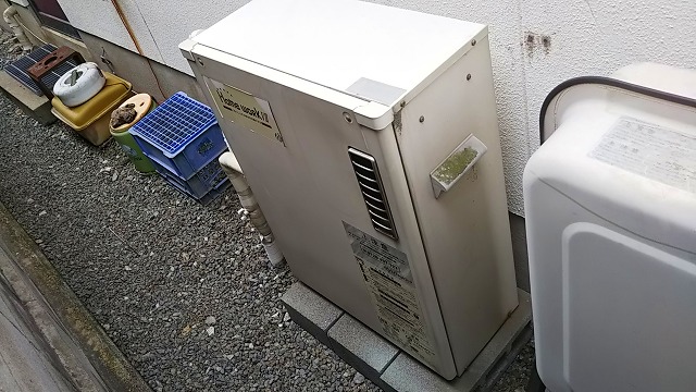 兵庫県姫路市 I様 ノーリツ給湯器 GT-2460SAWX-1 BL 24号オート追焚付給湯器 交換工事 交換前