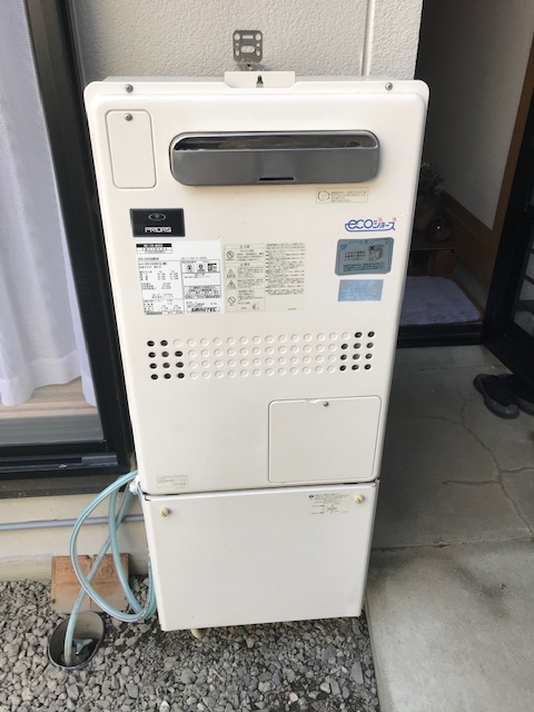 京都府京都市伏見区 M様 ノーリツエコジョーズ	GTH-C2450AW3H-1 BL 24号スタンダード（フルオート）給湯暖房給湯器 交換工事 交換前