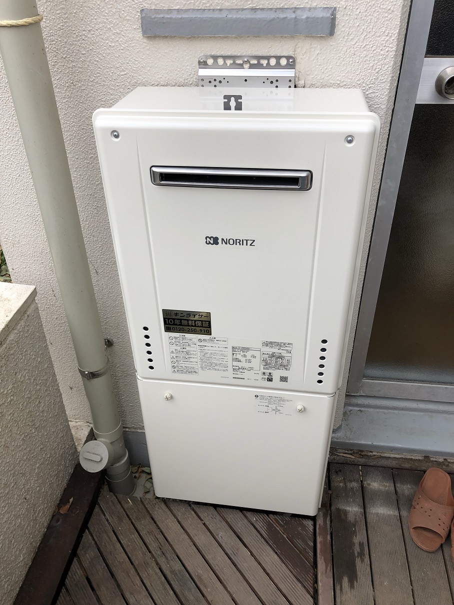 東京都八王子市 Ｉ様 ノーリツ給湯器 GT-2060SAWX-1 BL 20号オート追焚付給湯器 交換工事 交換後