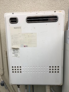 大阪府河内長野市 Ｕ様 LPガス ノーリツ給湯器 GT-1660SAWX-1 BL 16号オート追焚付給湯器 交換工事 交換前