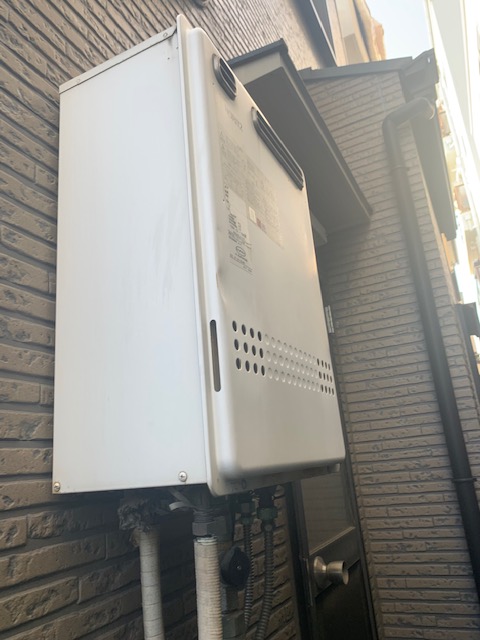 大阪府大阪市西淀川区 Ｋ様 都市ガス ノーリツ給湯器 GT-2460SAWX-1 BL 24号オート追焚付給湯器 交換工事 交換前