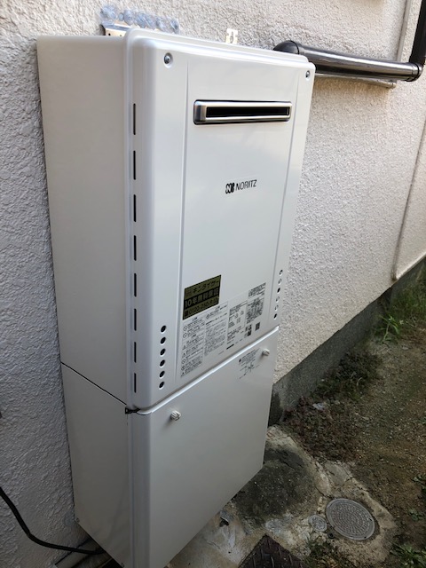 大阪府堺市西区 H様 都市ガス ノーリツ給湯器 GT-1660SAWX-1 BL 16号オート追焚付給湯器 交換工事 交換後