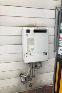 大阪府大阪市住之江区 M様 ノーリツ給湯器 GT-2060SAWX-1 BL 20号オート追焚付給湯器 交換工事 交換前