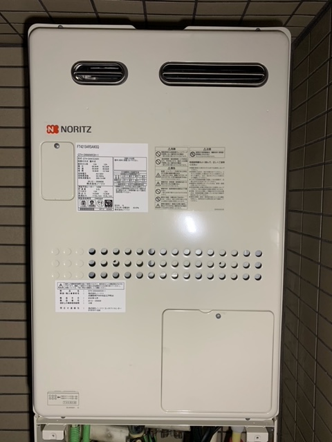 東京都品川区 A様 都市ガス ノーリツ給湯器 GTH-2444AWX3H-1 BL 24号フルオート給湯暖房給湯器 交換工事 交換後