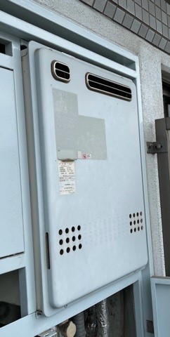 埼玉県さいたま市浦和区 M様  都市ガス ノーリツ給湯器 GT-2460SAWX-2 BL 24号オート追焚付給湯器 交換工事 交換前