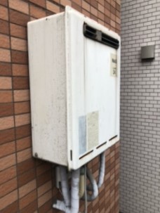 東京都大田区 I様 都市ガス ノーリツ給湯器 GT-2460SAWX-2 BL 24号オート追焚付給湯器 交換工事 交換前